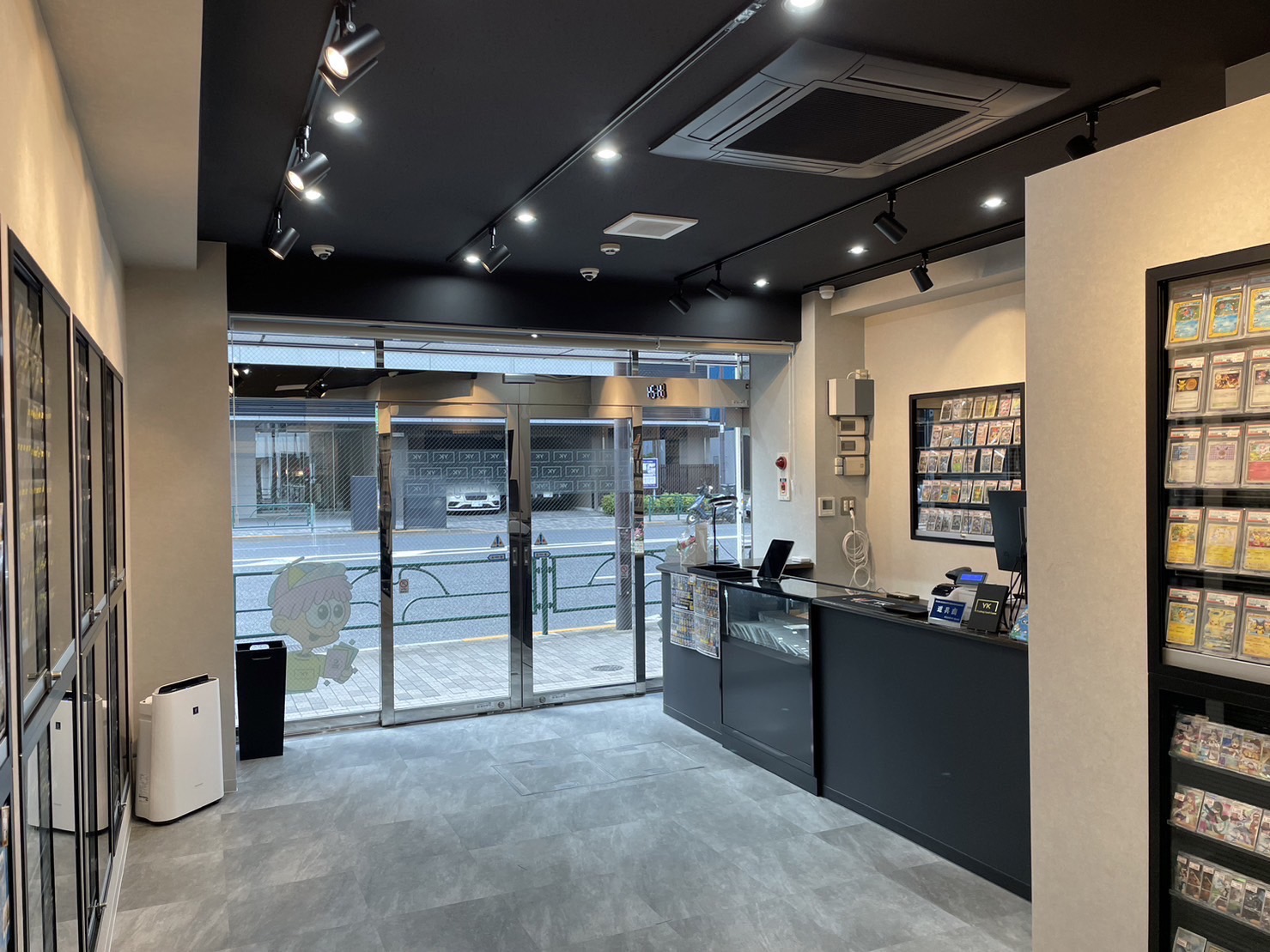 Interior photo of Trading Card Shop YK Akihabara store
